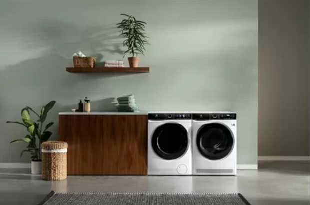 Стиральная машина Electrolux EW9F1R61B