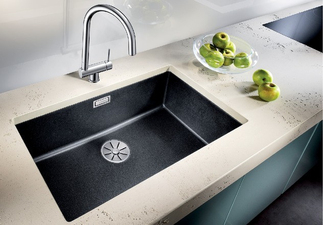 Мойка Blanco SUBLINE 700-U SILGRANIT отводная арматура InFino® жемчужный